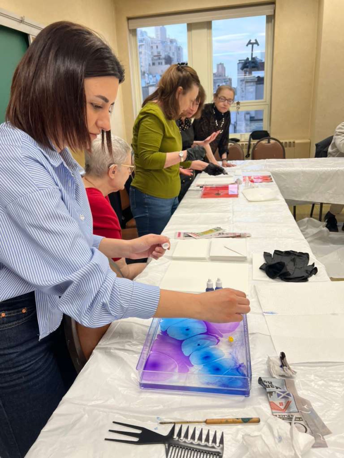 Temple Emanuel Ebru workshop